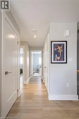 225 East 24th Street Hamilton ON L8V 2Y5