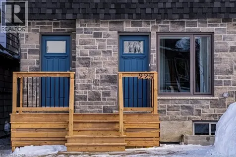 225 East 24th Street Hamilton ON L8V 2Y5