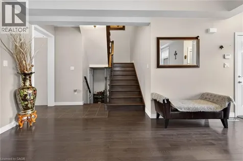 44 Matteo Trail Hamilton ON L9B 0E6