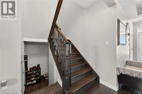 44 Matteo Trail Hamilton ON L9B 0E6