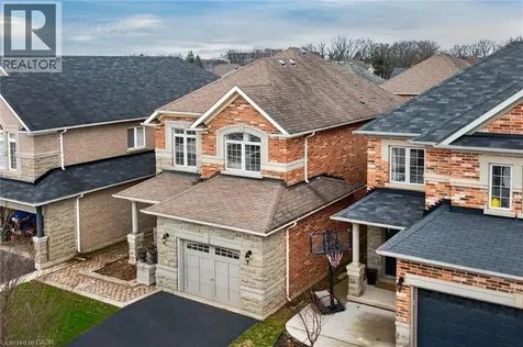 44 Matteo Trail Hamilton ON L9B 0E6