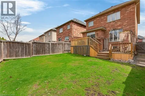 44 Matteo Trail Hamilton ON L9B 0E6