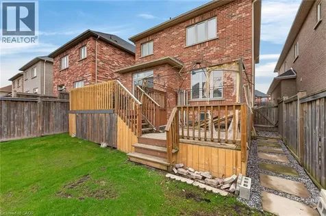 44 Matteo Trail Hamilton ON L9B 0E6