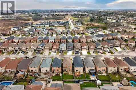 44 Matteo Trail Hamilton ON L9B 0E6