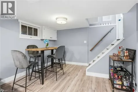 613 Clark Avenue Burlington ON