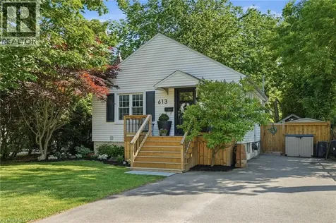 613 Clark Avenue Burlington ON