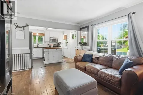 613 Clark Avenue Burlington ON