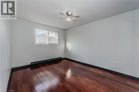 550 Parkview Crescent Cambridge ON N3H 4X7