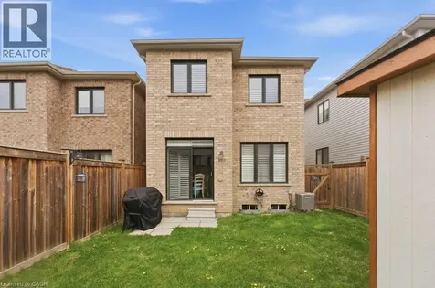35 Arnold Marshall Boulevard Caledonia ON N3W 0B3