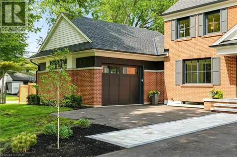 727 King Road Burlington ON L7T 3K5