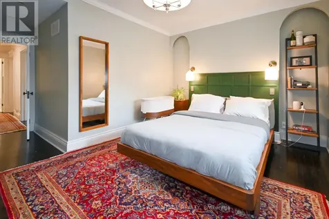 118 Rainsford Road Toronto (the Beaches) ON M4L 3N9
