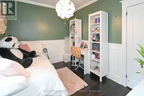 118 Rainsford Road Toronto (the Beaches) ON M4L 3N9