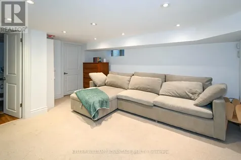 118 Rainsford Road Toronto (the Beaches) ON M4L 3N9