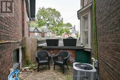 118 Rainsford Road Toronto (the Beaches) ON M4L 3N9