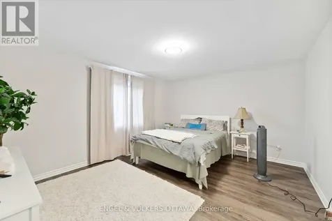 2283 Watercolours Way Ottawa ON K2J 6N2