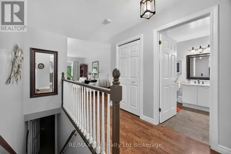 32 Wilkins Crescent Tillsonburg ON N4G 5M6
