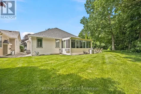 32 Wilkins Crescent Tillsonburg ON N4G 5M6