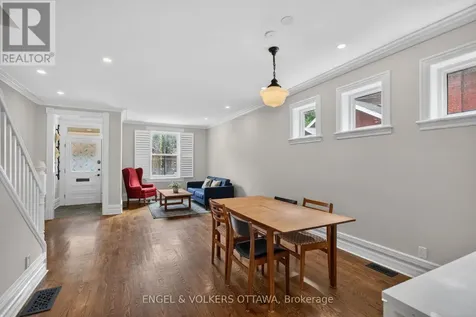 140 River Lane Ottawa ON K1M 1T1