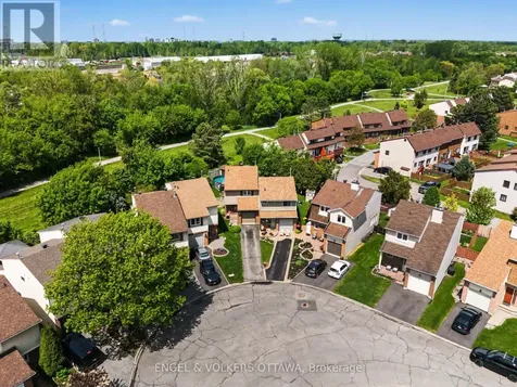 37 Gentle Gate Crescent Ottawa ON K1T 1Z9