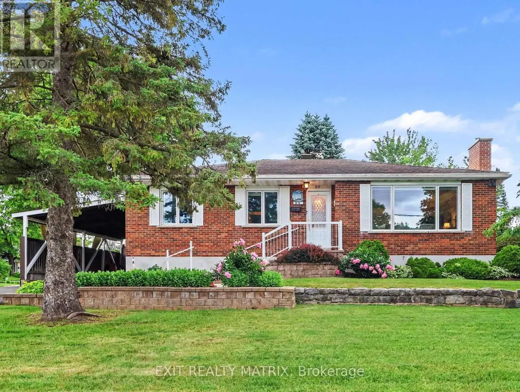 39 Tauvette Street Ottawa ON K1B 3A1