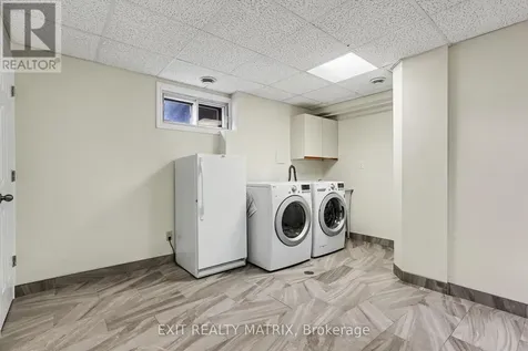 39 Tauvette Street Ottawa ON K1B 3A1