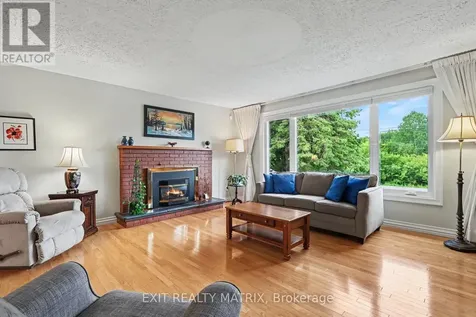 39 Tauvette Street Ottawa ON K1B 3A1