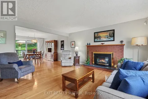 39 Tauvette Street Ottawa ON K1B 3A1