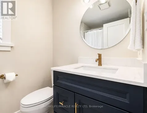 11 Reistview Street Kitchener ON N2E 4H1