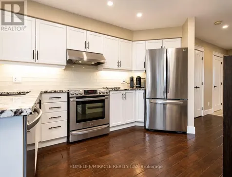 11 Reistview Street Kitchener ON N2E 4H1