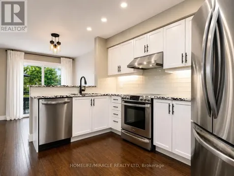 11 Reistview Street Kitchener ON N2E 4H1