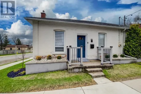 19 Cedar Street Cambridge ON N1S 1T8