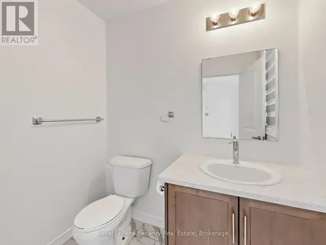 103 Addison Street Blue Mountains ON N0H 1J0