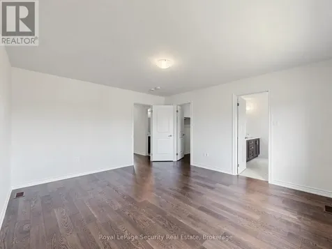 103 Addison Street Blue Mountains ON N0H 1J0