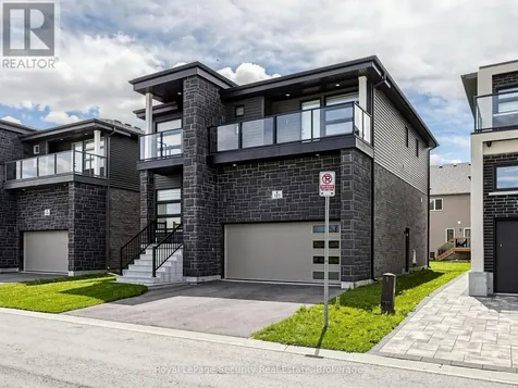121 Sebastian Street Blue Mountains ON N0H 1J0