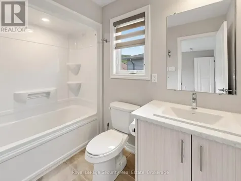 121 Sebastian Street Blue Mountains ON N0H 1J0