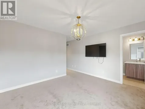 121 Sebastian Street Blue Mountains ON N0H 1J0