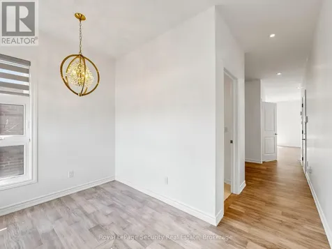121 Sebastian Street Blue Mountains ON N0H 1J0