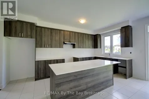 18 Amber Drive Wasaga Beach ON L9Z 0R9