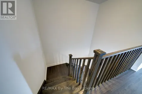 18 Amber Drive Wasaga Beach ON L9Z 0R9