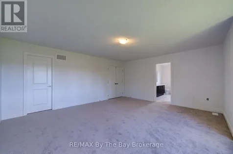 18 Amber Drive Wasaga Beach ON L9Z 0R9