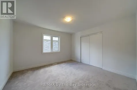 18 Amber Drive Wasaga Beach ON L9Z 0R9