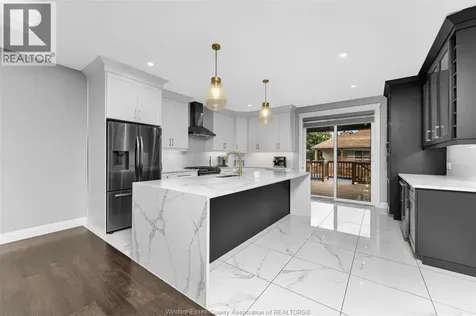 137 Gary Avenue Lasalle ON N9J 1V3