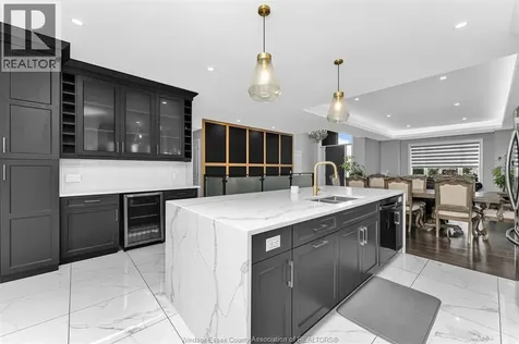 137 Gary Avenue Lasalle ON N9J 1V3