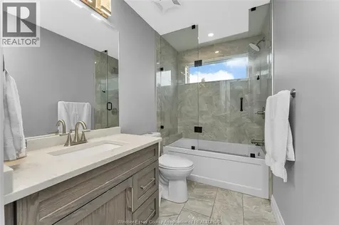 137 Gary Avenue Lasalle ON N9J 1V3