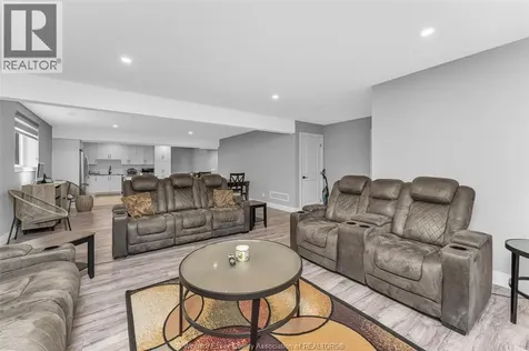 137 Gary Avenue Lasalle ON N9J 1V3