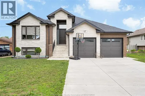 137 Gary Avenue Lasalle ON N9J 1V3