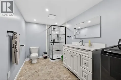 226 Edgewater Boulevard Tecumseh ON N8N 2H2