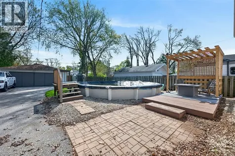 226 Edgewater Boulevard Tecumseh ON N8N 2H2