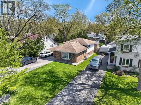 226 Edgewater Boulevard Tecumseh ON N8N 2H2