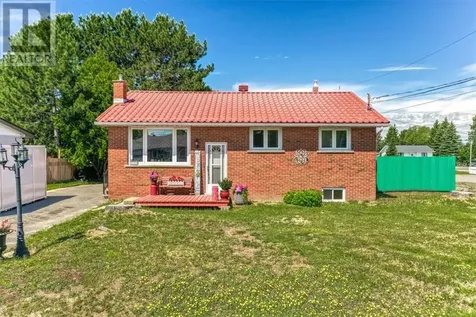 4681 Rita Street Hanmer ON P3P 1X6